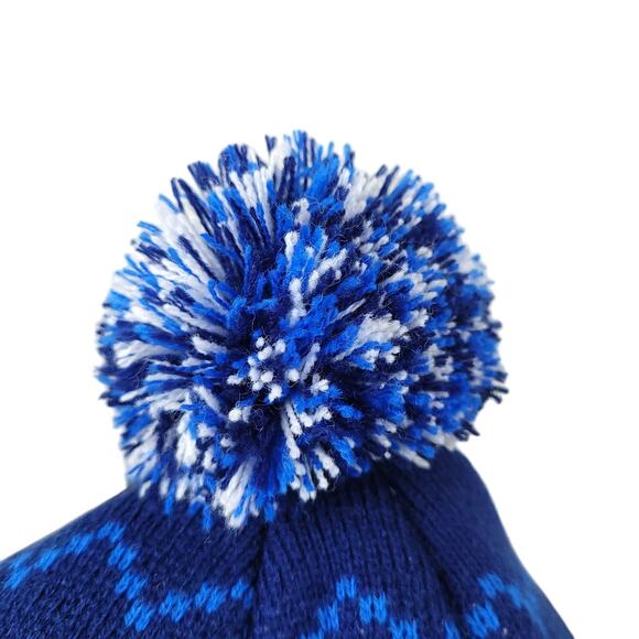 IMG Academy 2022 Christmas Winter Beanie Hat One Size Blue & White Snowflakes - Picture 3 of 4